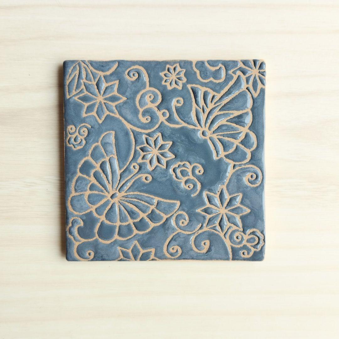 無料で選べるマグネットとコルク加工！蝶々タイル スタンド スペインタイル 日本土産 コースター アート | 2枚目