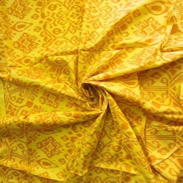 オリエンタルな模様のインドネシアプリントバティック