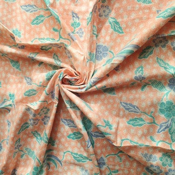 レトロ調の懐かしくてかわいい柄のプリントバティック | 6枚目